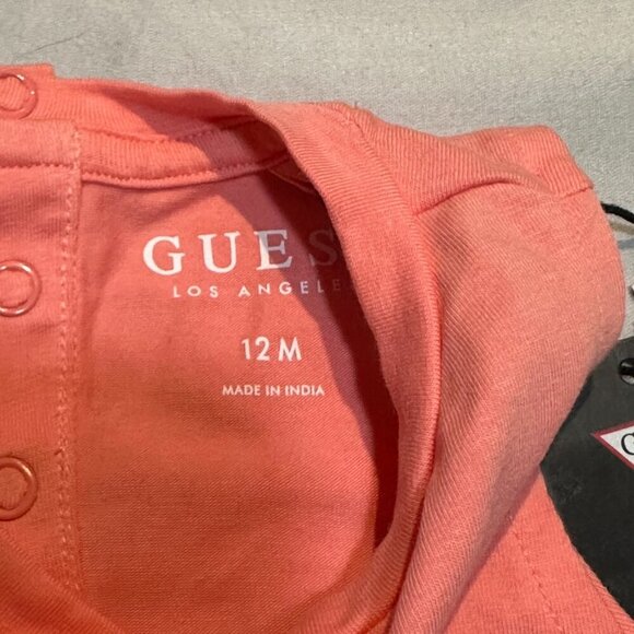 Guess - NWT - sleeveless baby summer dress. Size 12 months - Picture 3 of 4